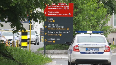 Maloletnici IZBODENI u Mirijevu: Hitno dovezeni u Urgentni