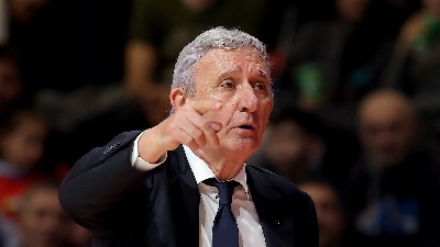 Pešić očitao lekciju Atamanu!