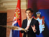 Brnabić: Ekstremisti kod Skupštine napali i studente u blokadi i studente iz Pionirskog parka