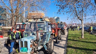 Studenti se pridružuju protestu poljoprivrednika