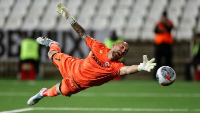 Partizan na leto ostaje bez golmana, crno-belima se crta nekoliko besplatnih rešenja