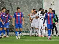 Haos posle meča Čuke i Partizana: Tuča Tomovića i Dragojevića, jedva ih razdvojili