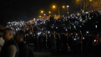 AFP: Više od 100 hiljada ljudi odalo počast žrtvama pada nadstrešnice