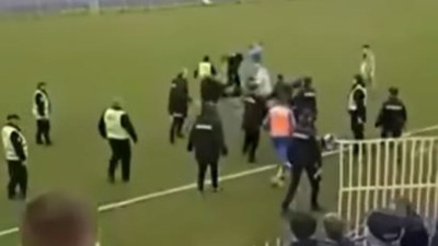 Tuča na fudbalskom meču u Vranju: Prebijena ŽENA (VIDEO)