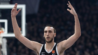 Pokuševski misli da su Grobari okrenuli leđa igračima? "Moramo da ih vratimo na našu stranu"