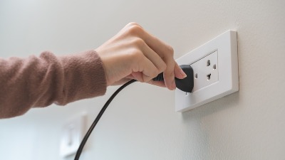 OVI uređaji su nevidljivi GUTAČI STRUJE čak i kada ne rade: Odmah ih isključite 