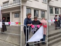 Zaposlene u pokrajinskoj Vladi cepale poruke građana Jaćimovićima (VIDEO)