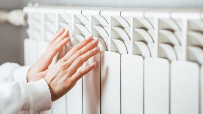 Ovu zabludu o grejanju NOĆU prenose nam s kolena na koleno: A mislimo DA ŠTEDIMO 