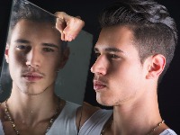 Objavljena LISTA ZEMALJA u kojima žive NAJVEĆI NARCISI na svetu: Evo gde je Srbija