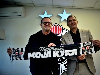 Kuva u Partizanu: Svi traže smenu trenera, Mijatović jedini protiv