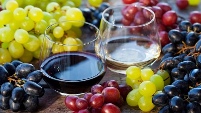 Crveno ili belo vino? Šta vaš izbor govori o vašoj ličnosti