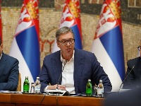 Vučić: Rusi pregovaraju sa tri partnera o NIS-u, Srbija nema pravo preče kupovine