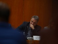 "Pronađena je koverta sa novcem": Dejan Vuk Stanković udario na rektora i dekana Filozofskog, stigao mu odgovor