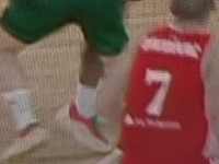 Zvezda uložila ŽALBU: Sudijska trojka skrojila ishod meča