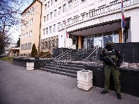 Požar u Specijalnom sudu u Beogradu: Gori krov zgrade