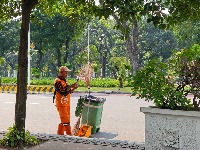 Nepalac koji u radi u gradskoj čistoći u Hrvatskoj za manje od 1.000 evra u svoje selo se vratio kao milioner