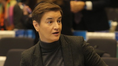 Brnabić neuspešno lobirala da Švedska povuče odluku o ukidanju pomoći Vladi