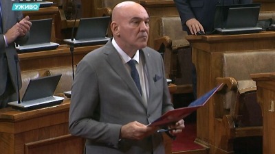 "Kako je moguće da uđe šest džipova sa Kosova, a da ih vojska ne primeti?"