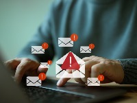 Ukradeno je 183 miliona naloga: Evo kako da sami proverite da li vam je hakovan mejl 