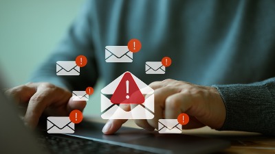 Ukradeno je 183 miliona naloga: Evo kako da sami proverite da li vam je hakovan mejl 