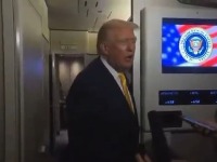 "TIŠINA, PRASENCE!" Tramp napravio NEVIĐENI SKANDAL, uvredio novinarku koja ga je ispitivala o Epstajnu (VIDEO)