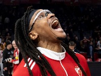 "Telefoni su normalna stvar u svlačionici": Moneke odgovorio Žocu