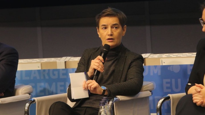 Brnabić: Sutra podnosimo amandman koji otvara mogućnost da Srbija preuzme NIS