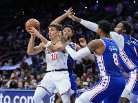 Bogdanovo loše šutersko veče: Klipersi nastavljaju da ređaju poraze