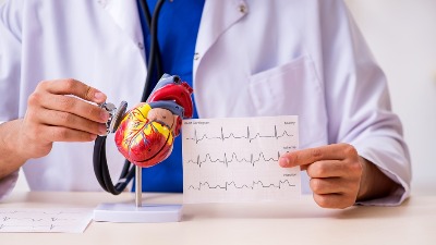 Kardiolog UPOZORAVA: Ova kombinacija namirnica šteti zdravlju srca, posebno ljudima sa visokim pritiskom