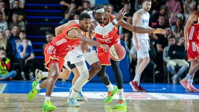 Zvezda NESTALA u Subotici: Spartak slavio posle drame