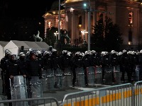 "Tražila da policija ide u Ćacilend": VJT o napadu na policajca