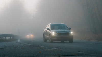 Opasnost na putevima: Vidljivost opala, preti i poledica