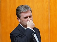 Studenti udarili na Selakovića: Beži od institucija, ali ne i od Informera