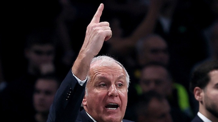 "Hvala ti Željko": Partizan se oprostio od Obradovića (VIDEO)