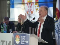 MONARHISTI: Odmah ispuniti zahteve poljoprivrednika