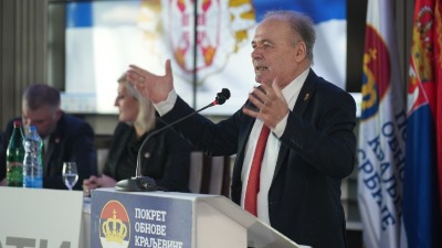 Monarhisti: Poraz Orbana odlaže izbore u Srbiji