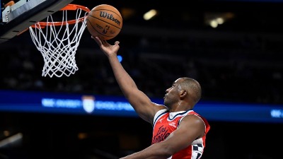 Legendarni Kris Pol odlazi u penziju (VIDEO)