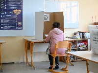 MUKE na izborima u RS: Biračka mesta BEZ STRUJE, problemi i sa internetom