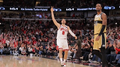 Vučević pobesneo na saigrače pred kamerama: "Budi srećan, čoveče" (VIDEO)