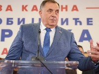 Od sankcija do Molitvenog doručka: Kako je Milorad Dodik postao Trampov miljenik na Balkanu