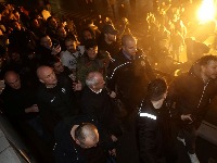 Emotivno na aerodromu: Žoc na IVICI SUZA (VIDEO)