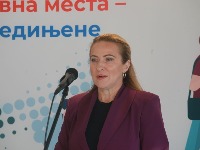 Ministarka Paunović otkrila koliko je ljudi u biračkom spisku starije od 100 godina