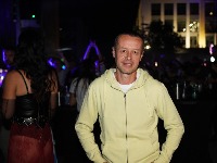 OD MILIONA I JAHTI DO TIŠINE! Dr Igi danas živi skromno i sam, a nekad je bio na VRHUNCU SLAVE!