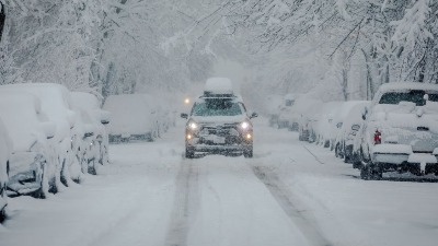 Vejavica stiže: Pašće i do 30 cm snega, slede LEDENI DANI