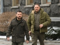 Šok u Ukrajini: Najbliži saradnik Zelenskog podneo ostavku