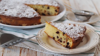 Pita od jabuka i griza: Bez mleka i jaja, a sočnija nego što možete da zamislite