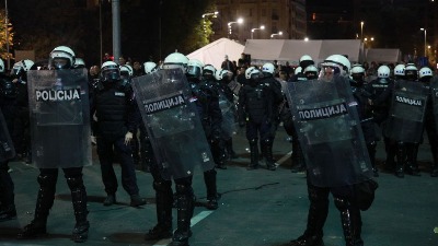 Studenti iz Niša tvrde da su dvojica njihovih kolega privedena ispred Skupštine