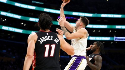 Jović osetio moć Dončića! Luka ispisao istoriju uz 83. tripl-dabl karijere