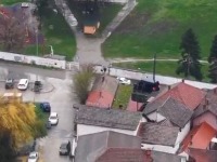 SKANDAL U NEGOTINU Policija privela, pa odmah pustila muškarce kod kojih su nađeni birački spiskovi (VIDEO)