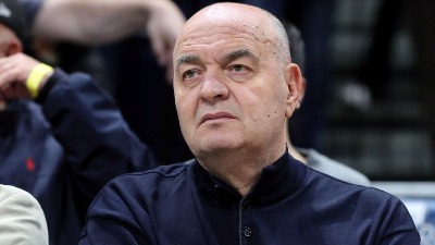 Jedno ime na čitulji za Duleta je svima poznato i tera suze na oči: "Naučio si me da stojim kad je najteže" (FOTO)